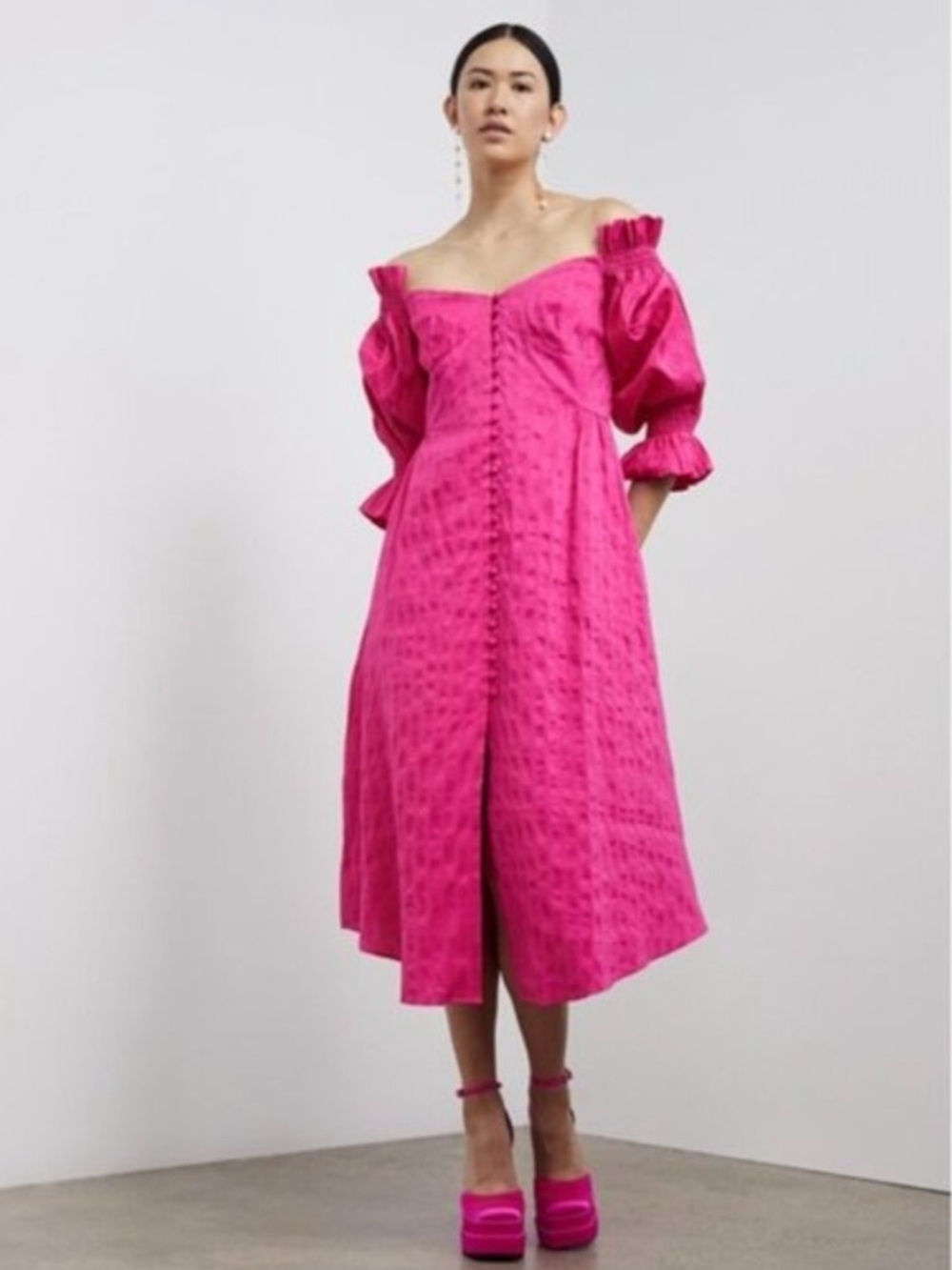 Cult Gaia Simona “Dragonfruit” Off Shoulder Pink Linen Blend Midi Dress Size 6